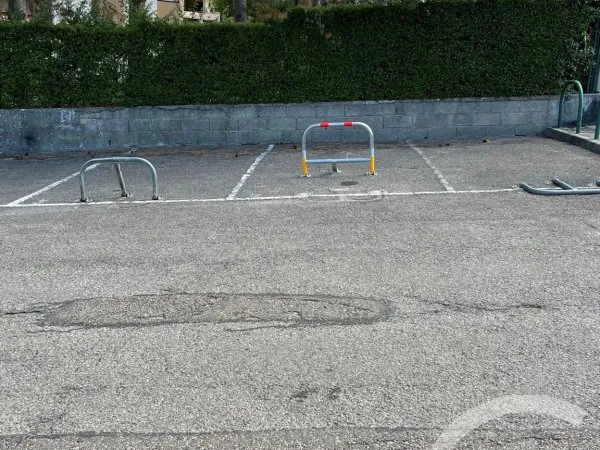 Parking 10 m²