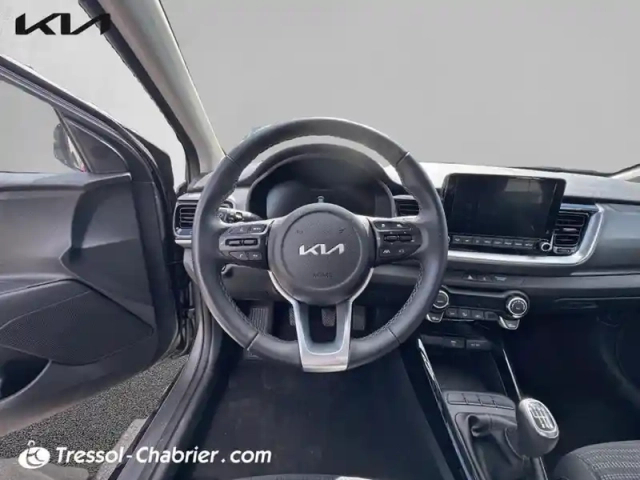 Kia Stonic 1.0 t-gdi 100 ch bvm6 active — photo 12