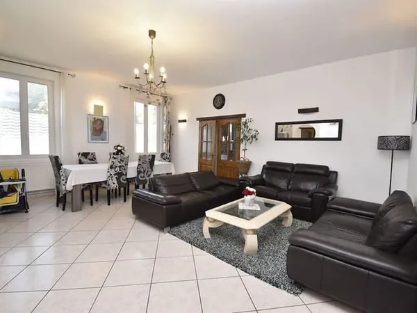 Maison 6 pièces 173 m²