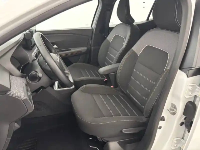 Dacia Sandero eco-g 100 — photo 19
