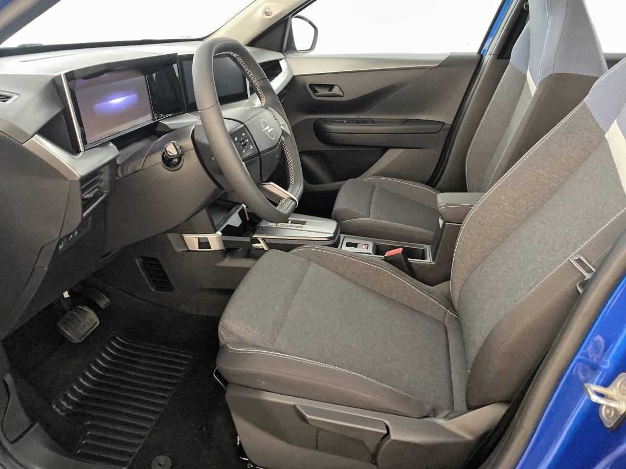 Opel Frontera 1.2 turbo hybrid 145 ch e-dct6 edition — photo 9