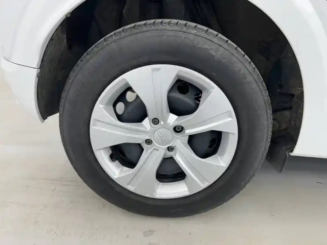 Dacia Sandero eco-g 100 — photo 22