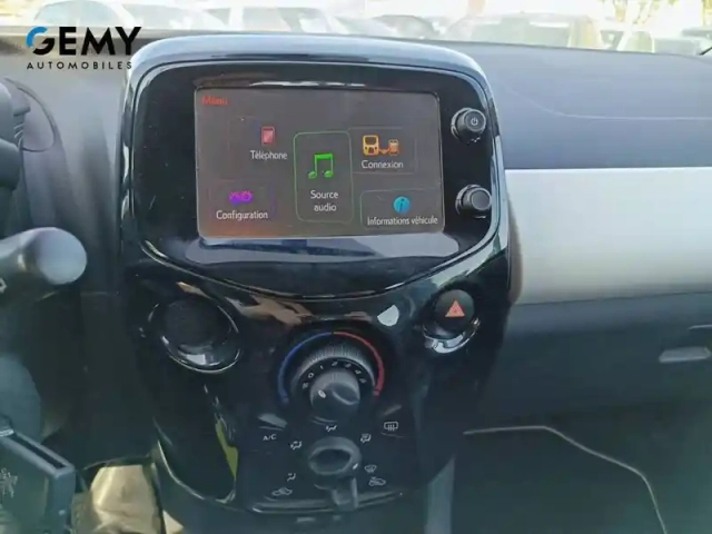 Peugeot 108 1.2 puretech 82ch bvm5 — photo 18