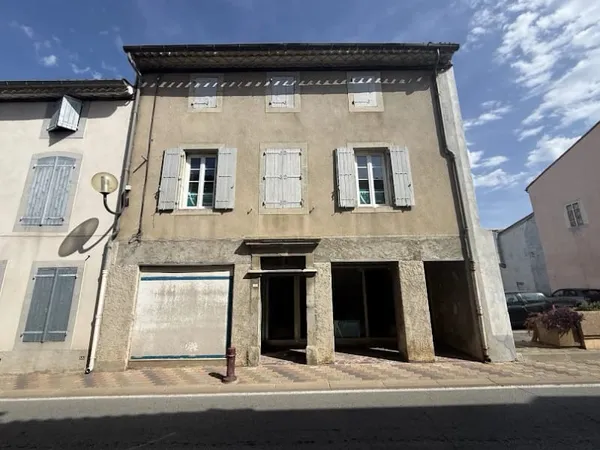 Maison 5 pièces 218 m²