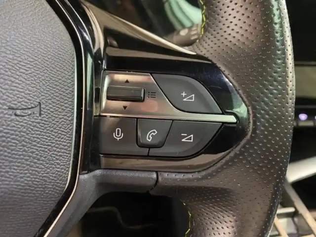 Peugeot 308 1.2 130 s&amp;s gt pack eat8 alcantara / camera 360 / toit pano — photo 13