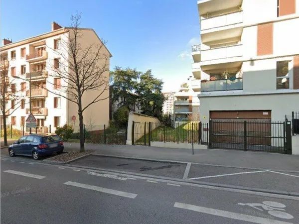 Parking en location Villeurbanne