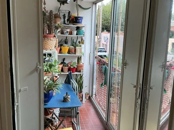 Deuxième opportunité dans un quartier calme proche de tout commerce