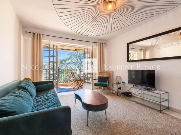 Appartement 2/3p Le port Nice