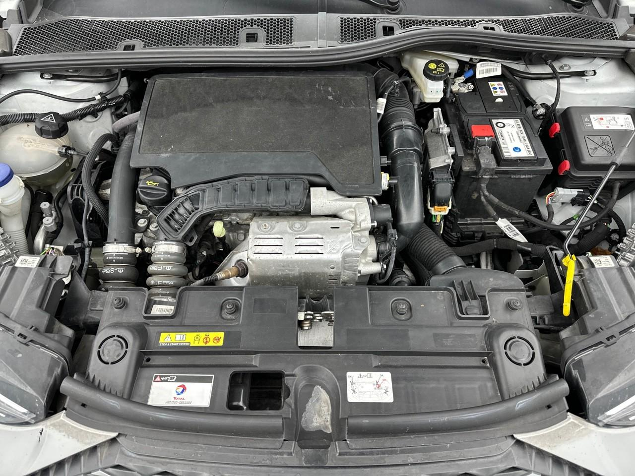 Ds Ds 3 crossback puretech 130 eat8 toits de paris — photo 15