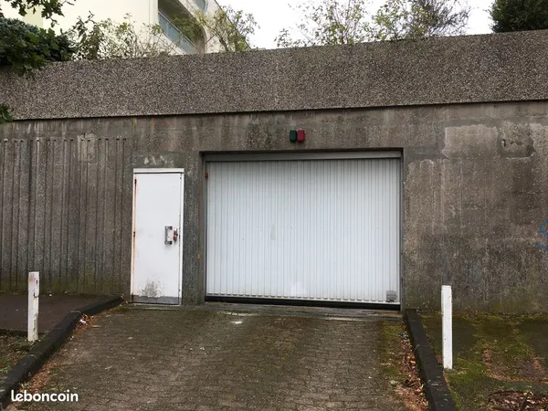 Garage en location