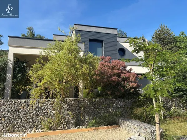 Maison 5 pièces 115 m²