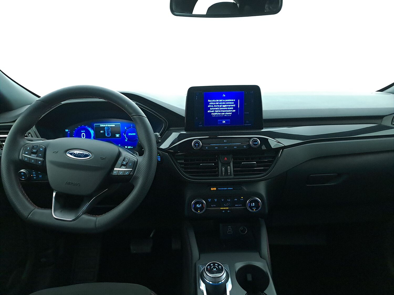 Ford Kuga — photo 14