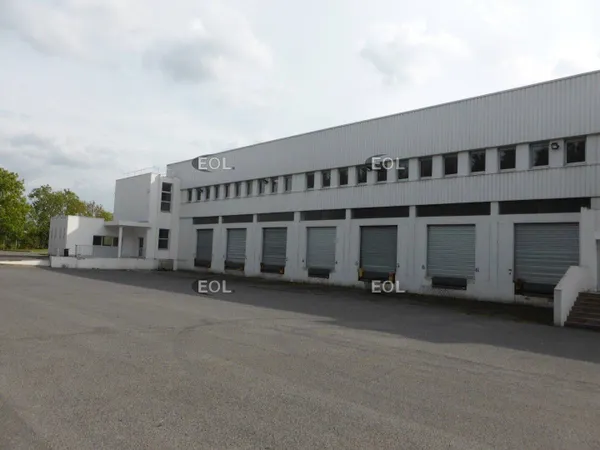 Entrepôt 5378 m²
