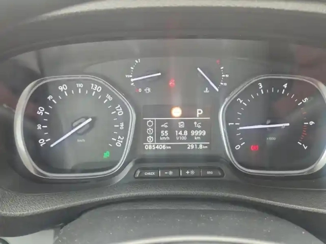 Peugeot Expert fg standard 2.0 bluehdi 180ch premium pack s&amp;s eat6 — photo 12