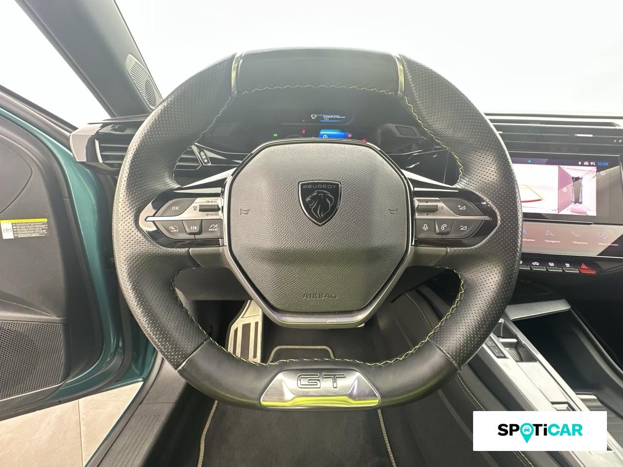 Peugeot 308 sw phev 225ch gt e-eat8 — photo 12