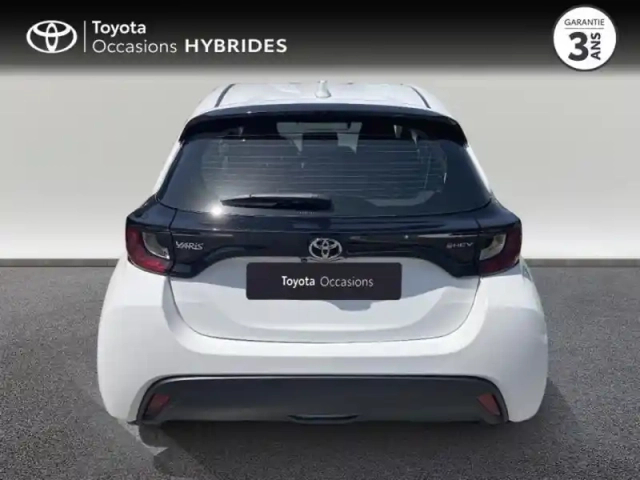 Toyota Yaris 116h dynamic business + programme toyota experience 5p mc24 — photo 8