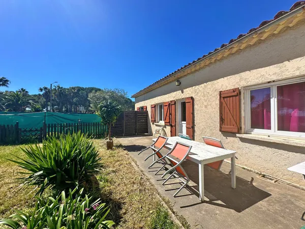 Hyères Les Salins | Appartement T2 en rez-de-jardin à quel