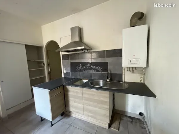 Immeuble 100 m²