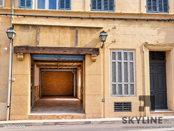 Local commercial 23 m² Marseille