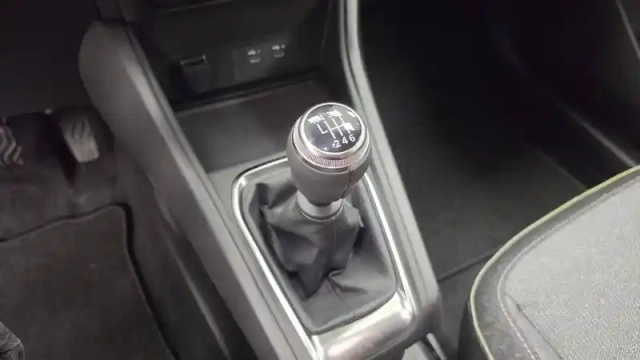 Renault Captur eco-g 100 ch — photo 46