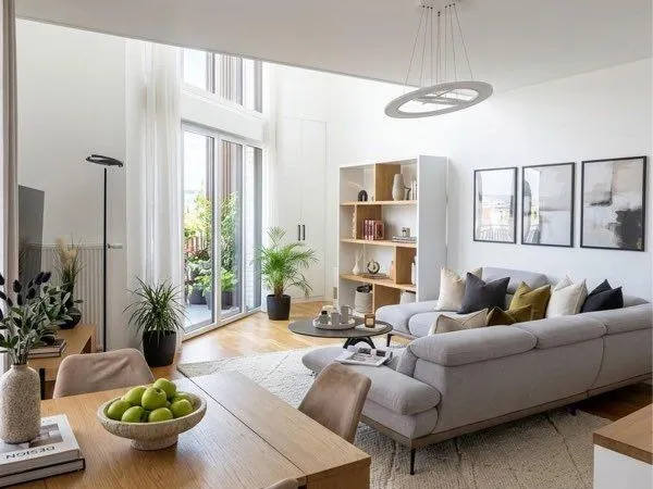 Duplex 5 pièces - 107 m² - 4 chambres - Lumineux - Séjour cathédrale - Balcon - Parking + Box - Colo