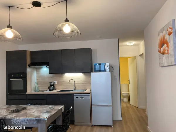 APPARTEMENT T2 Rez de Chaussée à côté Jardin Massey
