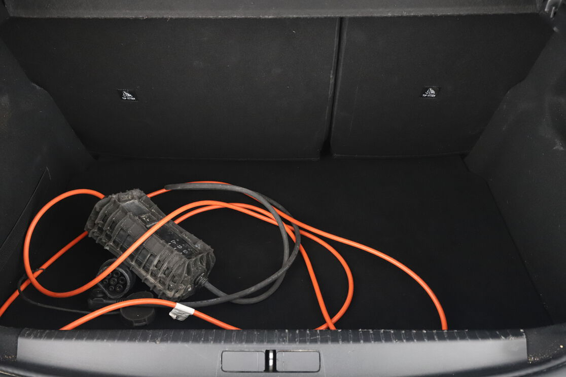 Peugeot 208 Electrique 50 kWh GT Line — photo 16
