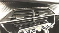 Peugeot 208 1.2 100ch Style — photo 26