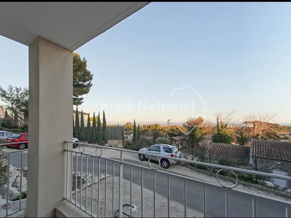 VILLENEUVE résidence au calme : appartement 3 pièces