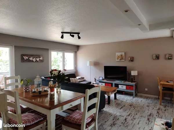Appartement de 89m2 / 4 pièces avec garage