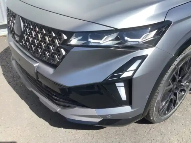 Renault Austral nouveau full hybrid e-tech 200 ch esprit alpine — photo 28