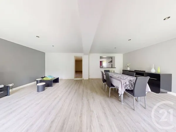 Maison 5 pièces 165 m²