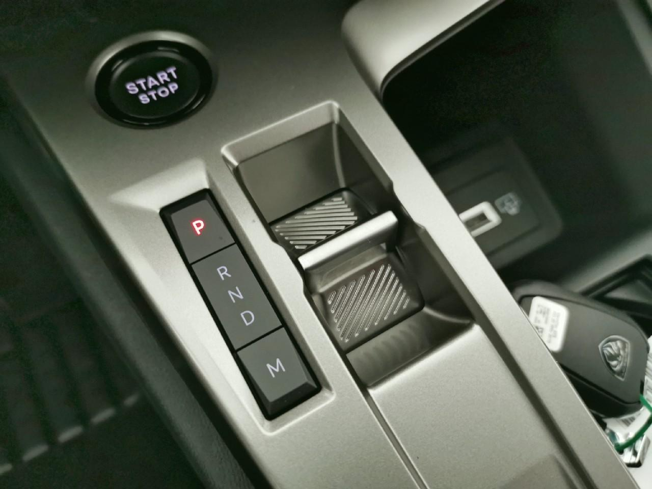 Peugeot 308 sw hybrid 145 e-dcs6 style — photo 22