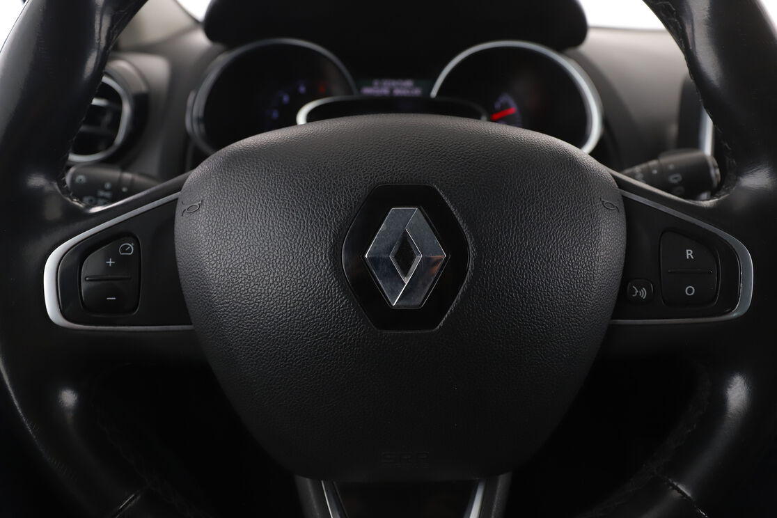 Renault Clio 1.5 dCi Intens EDC — photo 16