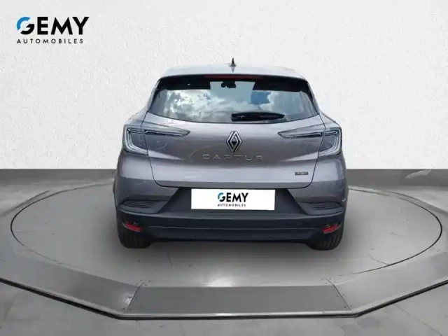 Renault Captur e-tech full hybrid 160 ch — photo 5