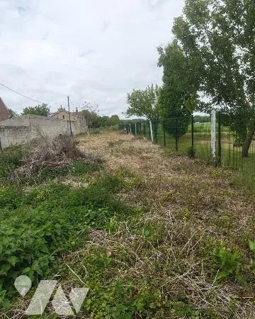 Terrain 867 m²