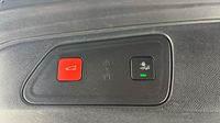 Peugeot 3008 1.6 PureTech 180ch S&S GT EAT8 — photo 31