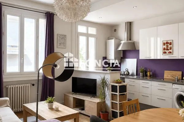 Appartement 2 pièces 59 m²