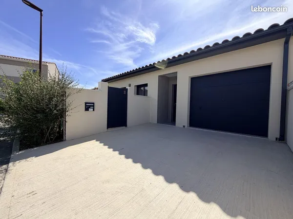 Vente | Maison de plain-pied | 4p | 3ch | 210 m² | Nissan-lez-Enserune | Expo Sud-Ouest | Terrasse ·