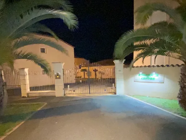 Joli appartement t3 dans residence dans seniors