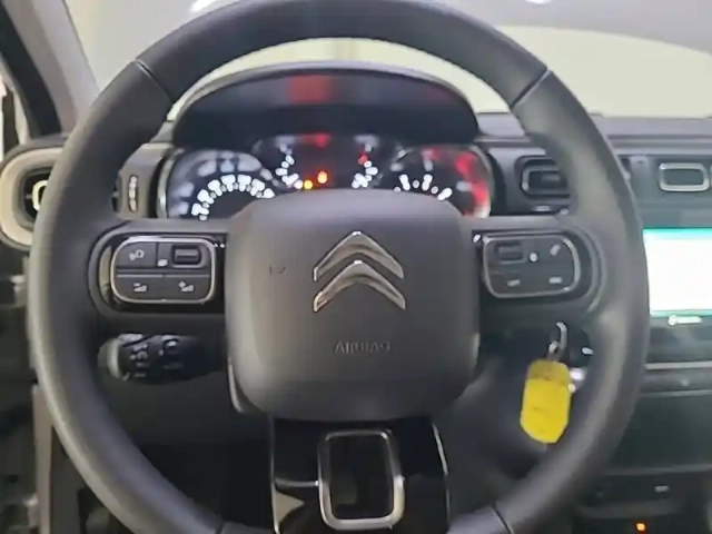 Citroën C3 puretech 110 s&amp;s eat6 — photo 9