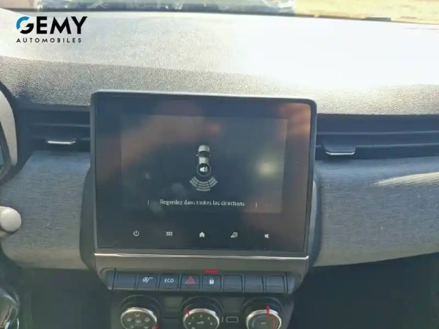 Renault Clio tce 90 — photo 20