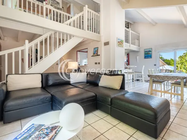 Maison 5 chambres secteur Roussillon