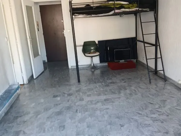 Studio à vendre