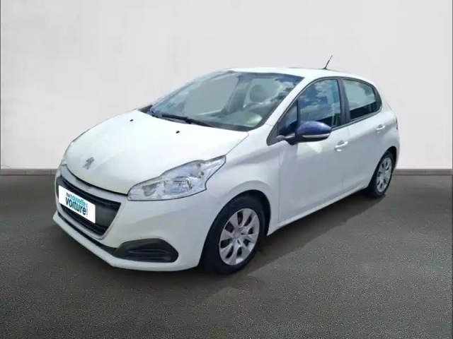 Peugeot 208 puretech 68ch bvm5 — photo 1