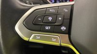 Volkswagen Tiguan 2.0 TDI 150ch Life Plus DSG7 — photo 25