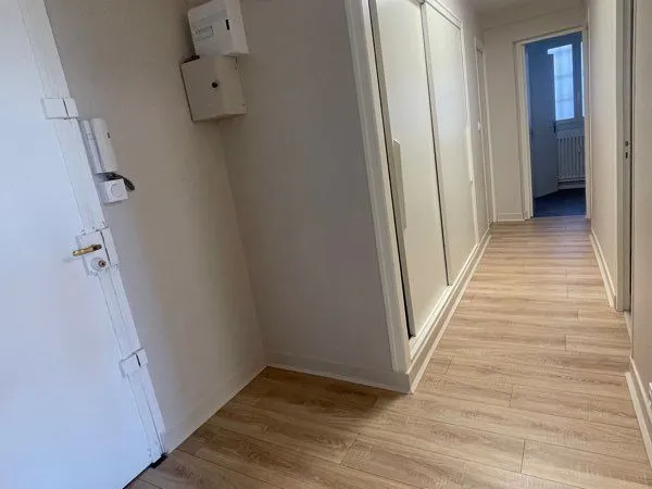 À louer - T4 69 m² avec balcon, cave , 1er étage - Montauban