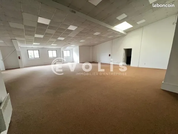 Bureaux 190 m²