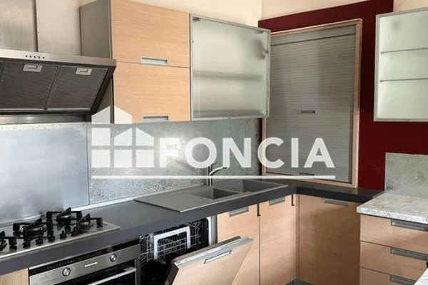 Maison Location Vif 6p 113m² 1212€