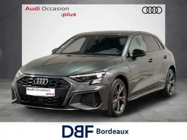 Audi A3 45 tfsie 245 s tronic 6 competition